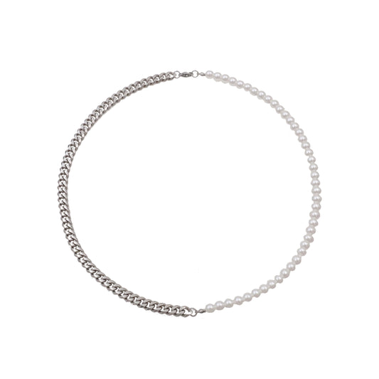 שרשרת פנינים לבנות לגבר