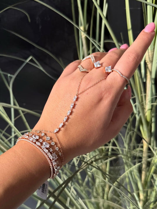 תמונת דוגמנית