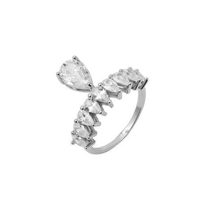 טבעת משובצת עם אבן שוכבת כסף 925 !BLING IT ON