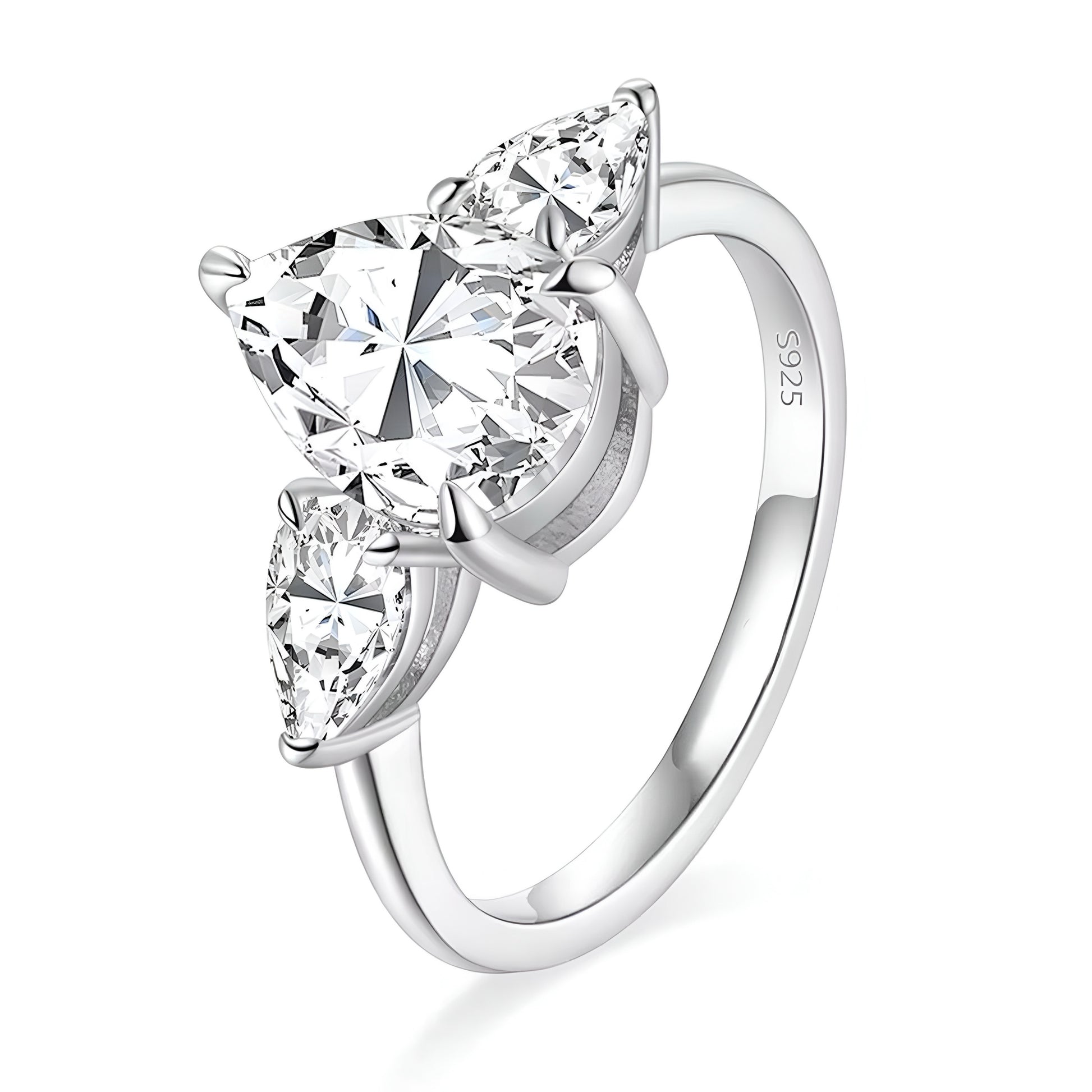 טבעת שלוש אבני טיפה כסף 925